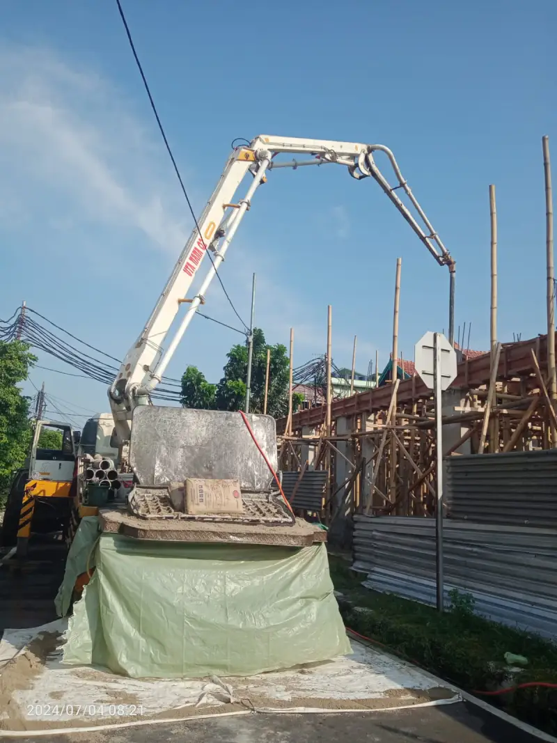 Pentingnya Concrete Pump dalam Pengecoran Bangunan