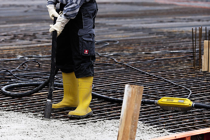 Jasa Vibrator Beton
